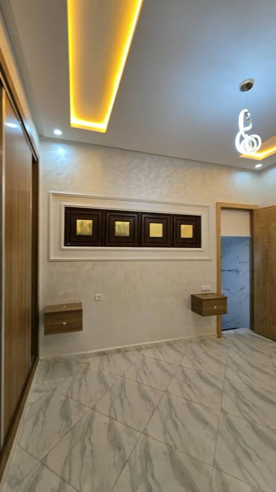 شقة تبعد عن مطار محمد الخامس ب 5 دقائق