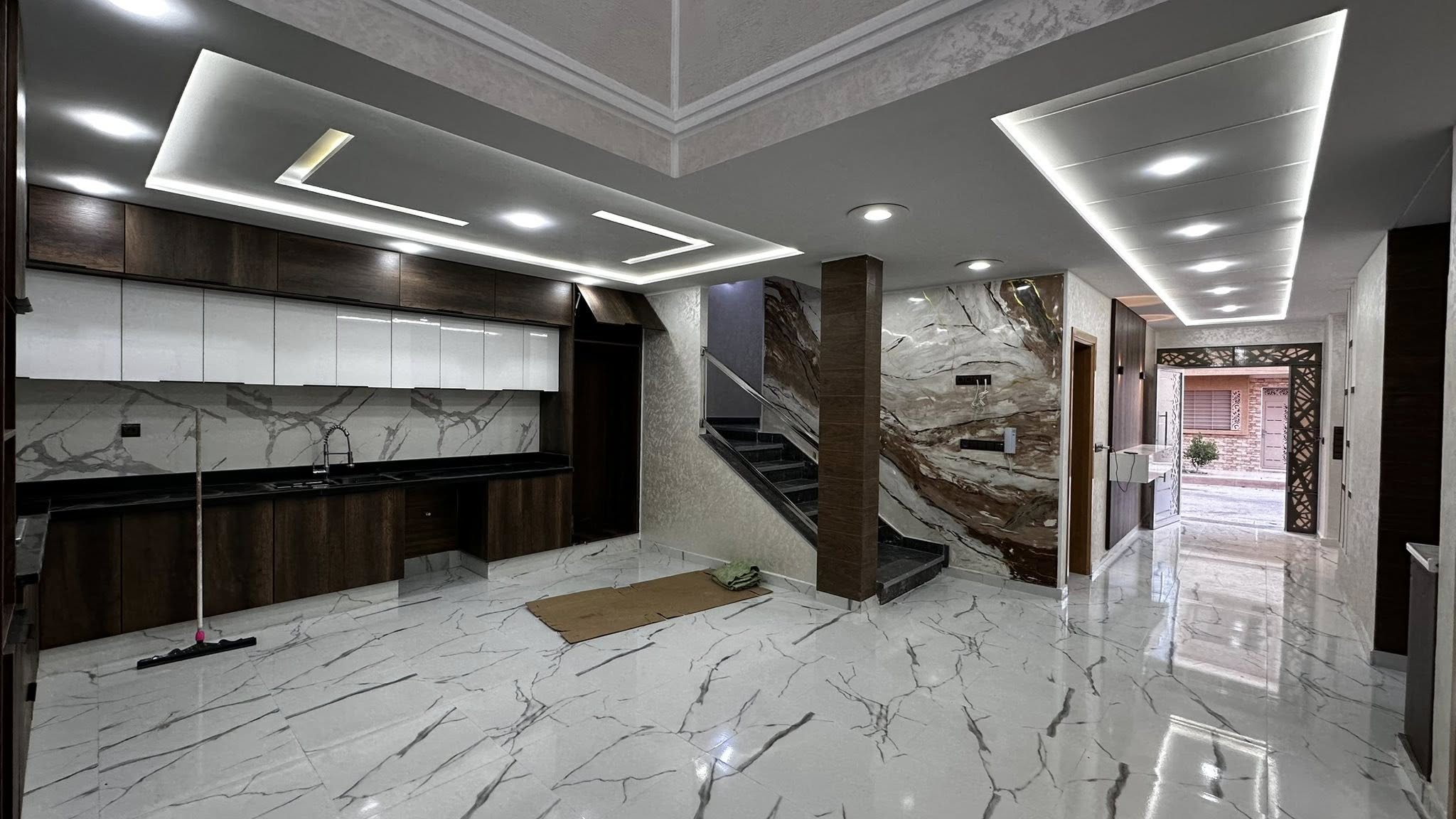 منزل 108متر حي ريال استات 