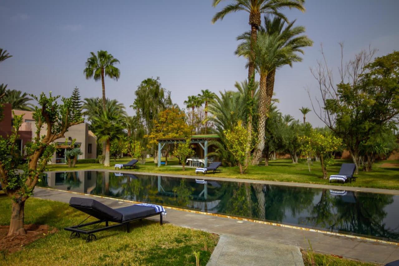 Villa de Prestige avec Piscine Chauffée – À 8 km de Marrakech