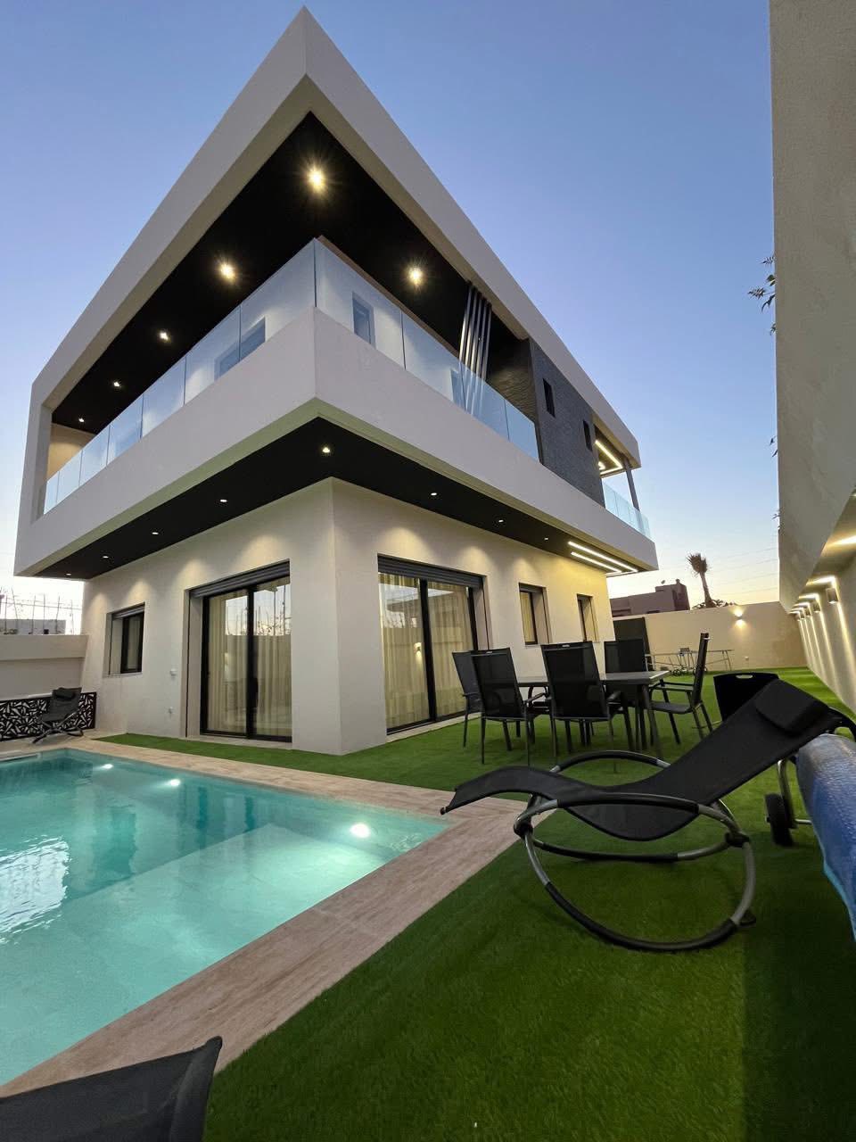 Villa à vendre – Route d’Amizmiz KM10